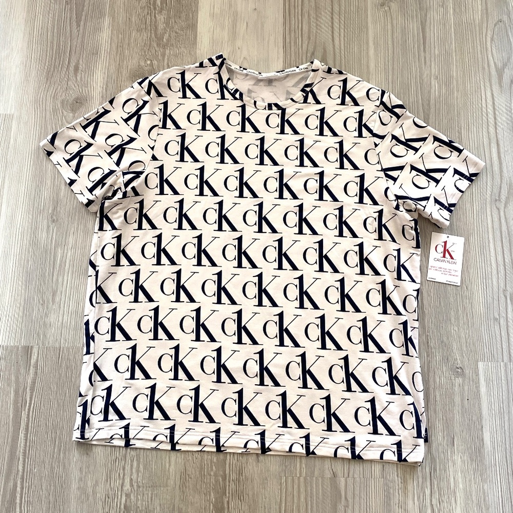 💖MEGA SALE💖Calvin Klein ONE PLUSH LOUGE Crew Neck Men T-Shirt White NM2135100 - Picture 2 of 5
